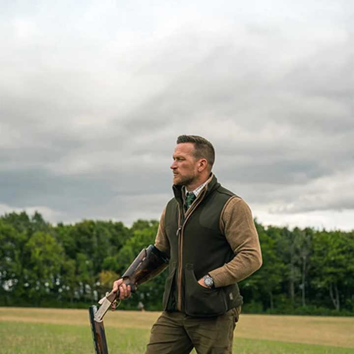 Stay Warm, Dry, and Ready: How to Layer Outdoor Apparel Like a Pro