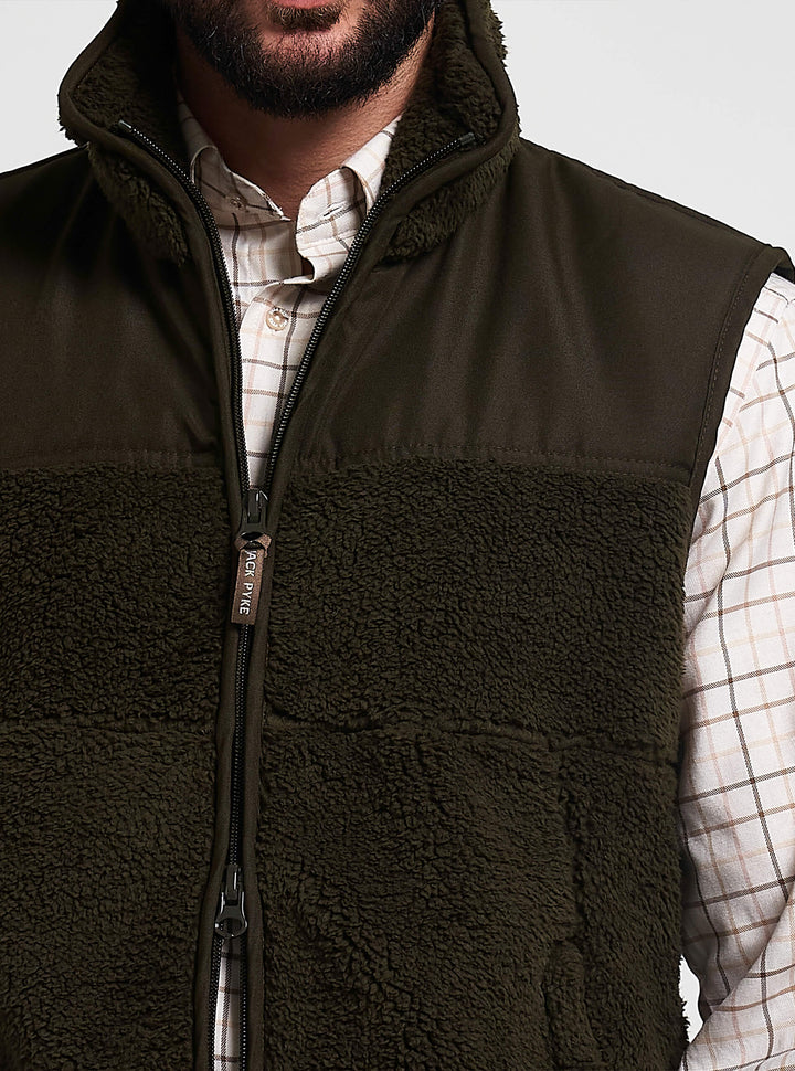 JACK PYKE Sherpa Fleece Weste Dunkeloliv