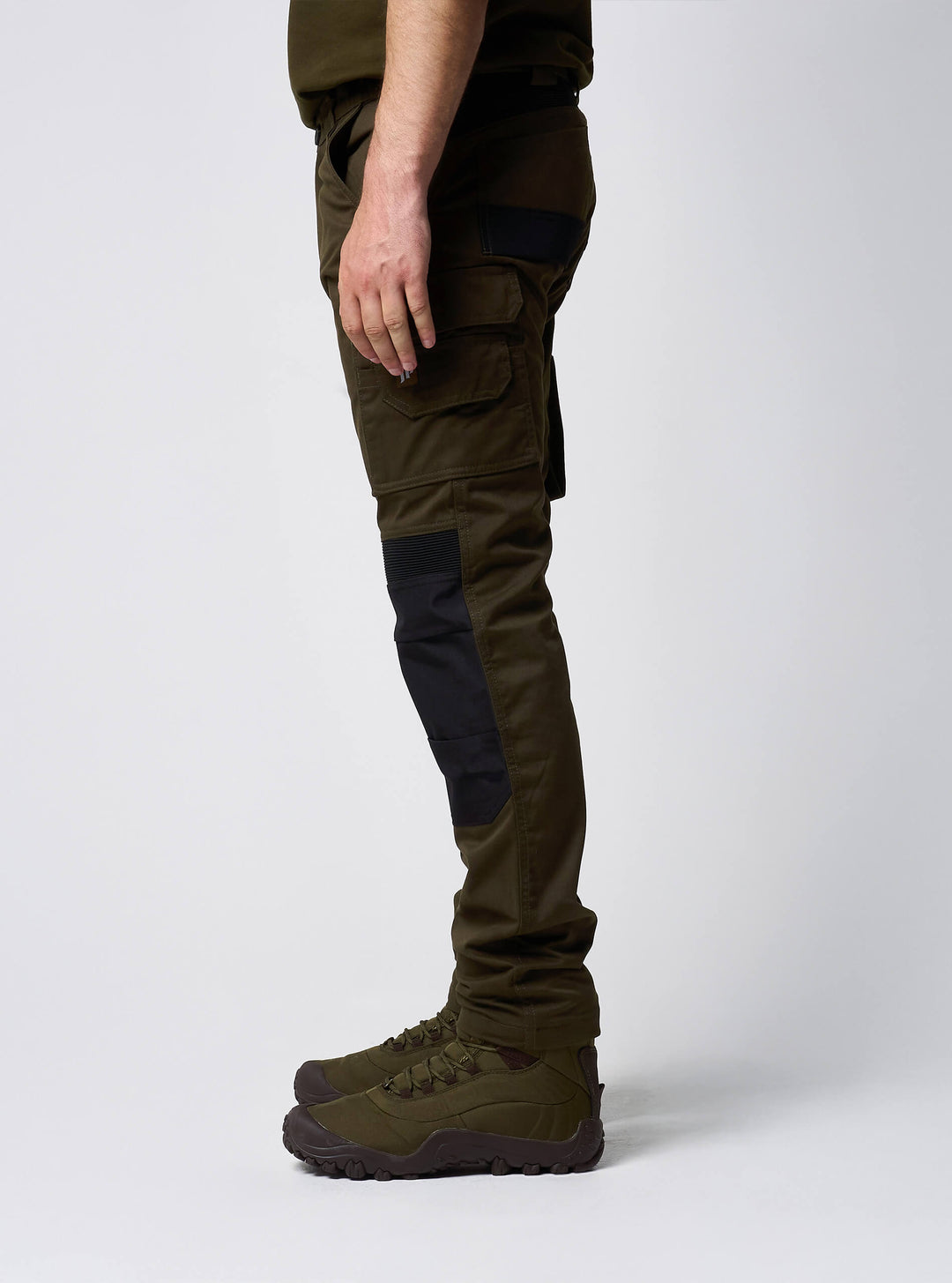 JACK PYKE Technical Work Trousers Men, Durable Polycotton Work Utility & Safety Trousers with Reinforced Knees, Stretch Panels and Tool Pockets cargo pants for Farming, Construction, Green