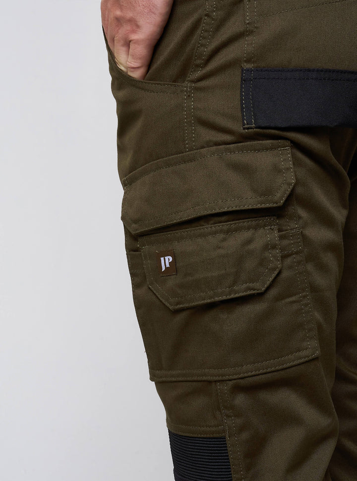 JACK PYKE Technical Work Trousers Men, Durable Polycotton Work Utility & Safety Trousers with Reinforced Knees, Stretch Panels and Tool Pockets cargo pants for Farming, Construction, Green