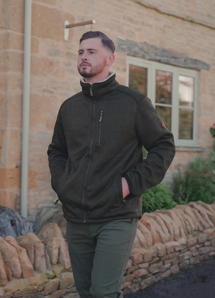 JACK PYKE Scandinavian Fleece Jacket for Mens – Soft Knitted Outer with Sherpa Lining, Full Zip Fleece Jumper with Zipped Pockets and Suede-Style Sleeve Patch, Warm Outdoor & Casual Wear - Dark Olive